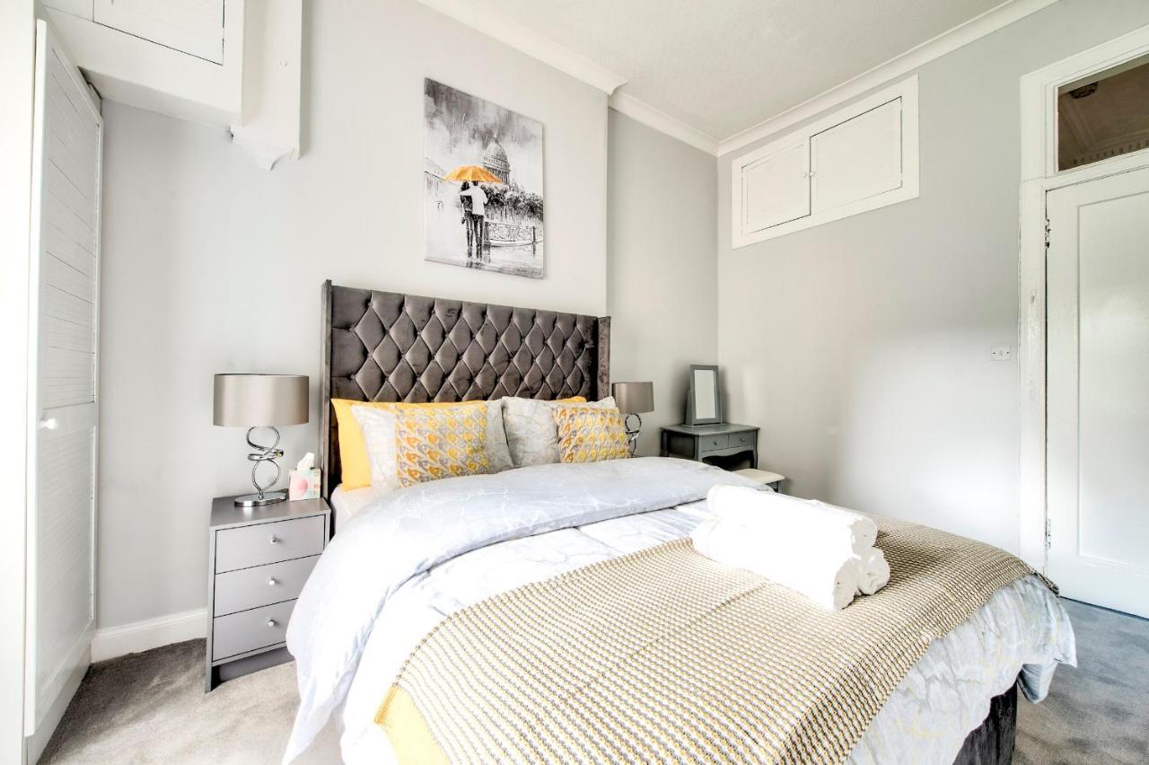 Pass The Keys Stylish 2 Bed In Heart Of West End Lägenhet Glasgow Exteriör bild